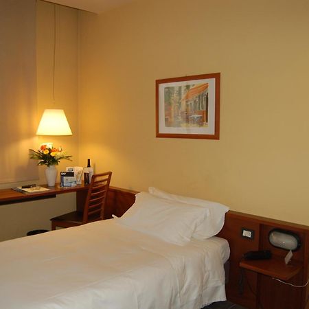 Hotel Mariani Iesi Exterior foto
