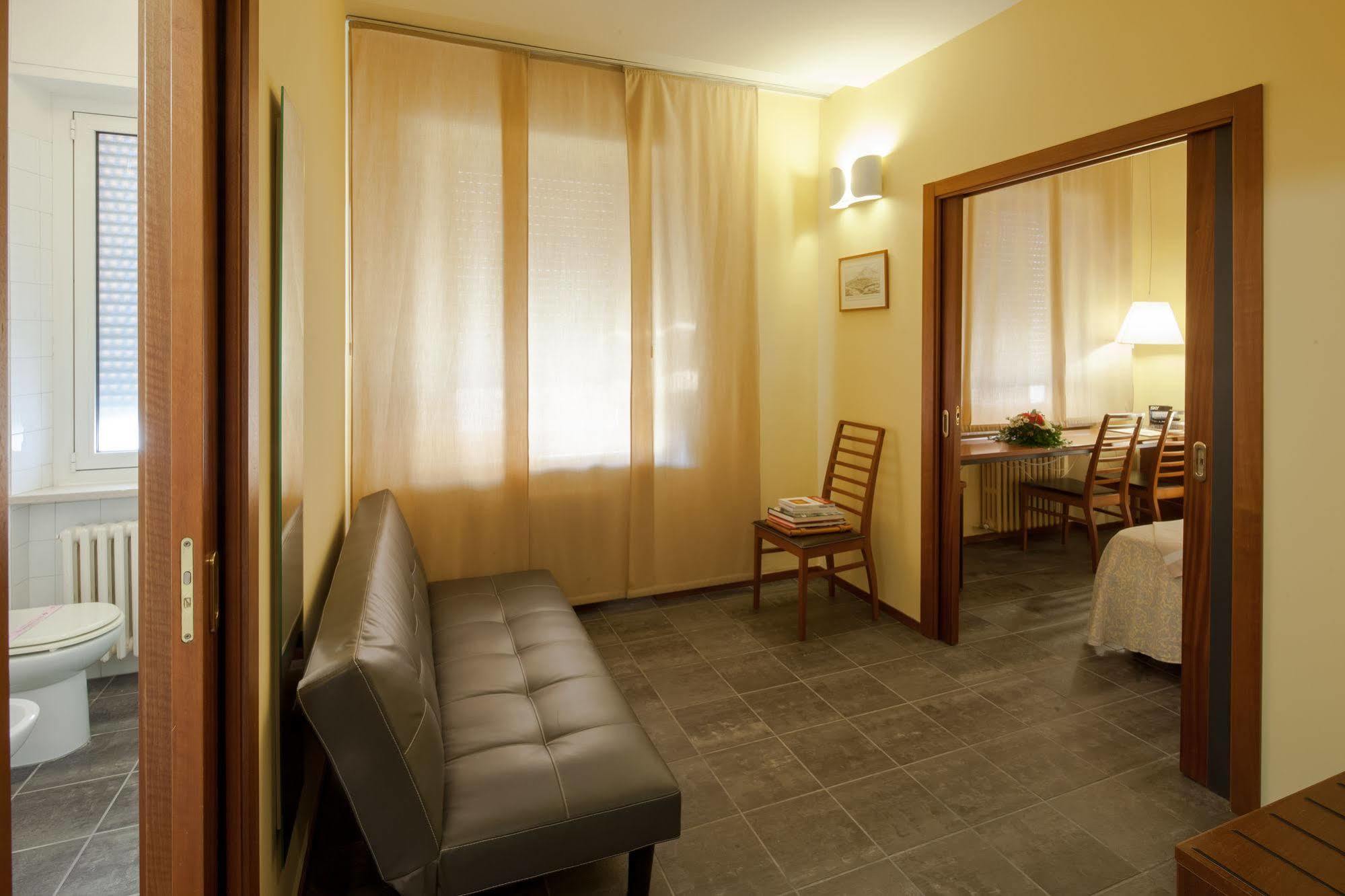 Hotel Mariani Iesi Exterior foto